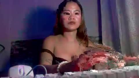 Snapshot of sapphire_amora chatting on 09.11.25 sapphire_amora online show from 09.11.25