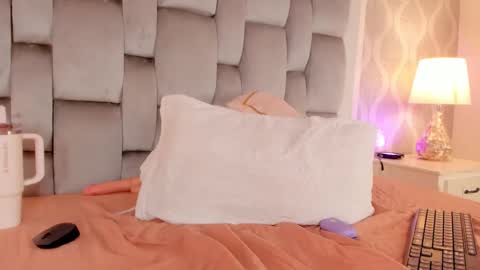 Sara online show from 02.22.25