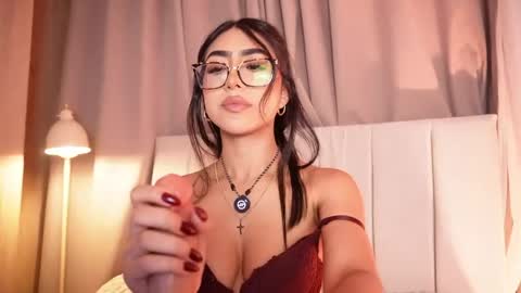 Sara  online show from 06.10.26
