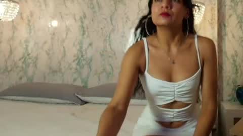 Sara Andrews online show from 07.27.26
