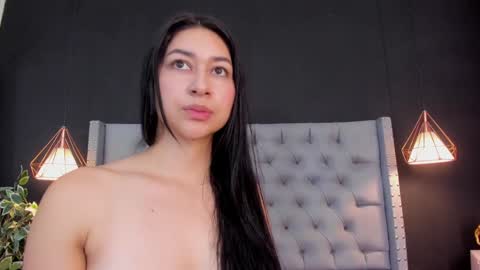 YENIFER  online show from 01.27.25