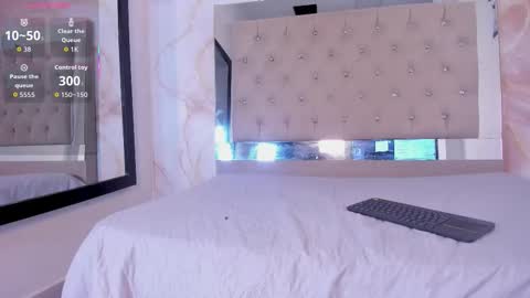 sara_connde online show from 03.06.26
