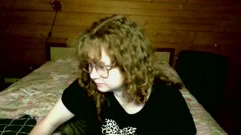 Snapshot of sara_del_sun chatting on 05.08.26 Sara online show from 05.08.26