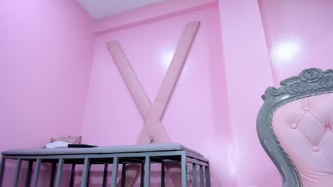 Sara HooT  online show from 01.26.25