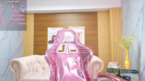 Sara  online show from 05.23.26