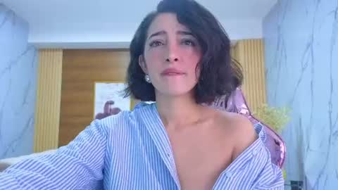 Sara  online show from 06.26.26
