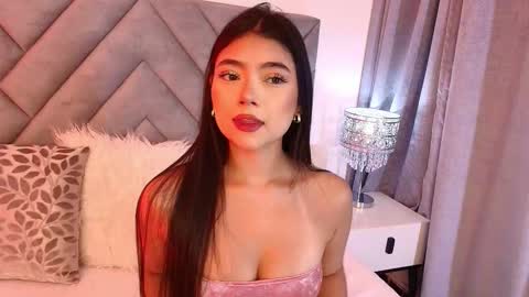 sara_owens7 online show from 02.10.26