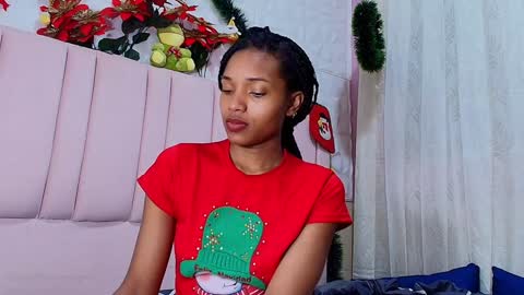 Snapshot of sara_williams01 chatting on 12.29.24 SARA 730 A 200 PM online show from 12.29.24