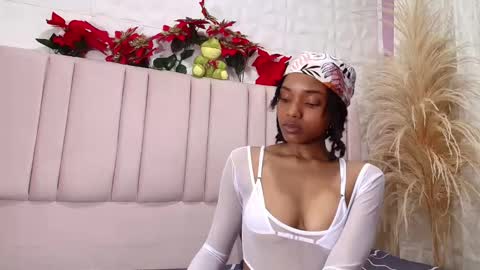 Snapshot of sara_williams01 chatting on 01.14.25 SARA 730 A 200 PM online show from 01.14.25