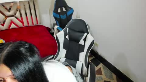 Snapshot of sara_winehouse1 chatting on 07.24.26 1 online show from 07.24.26