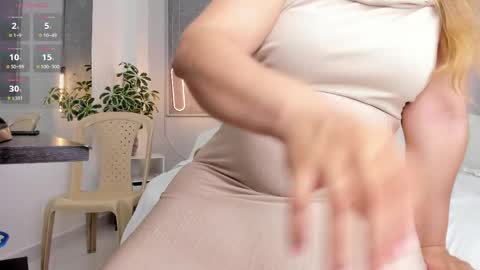 Saraa Gomez online show from 04.17.26