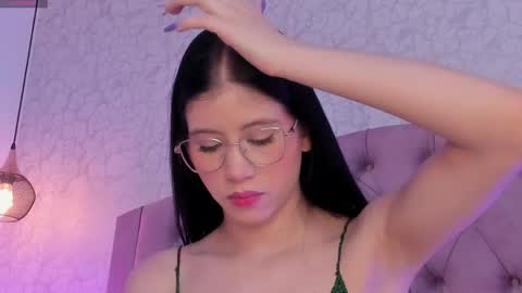 Sara  online show from 04.30.26