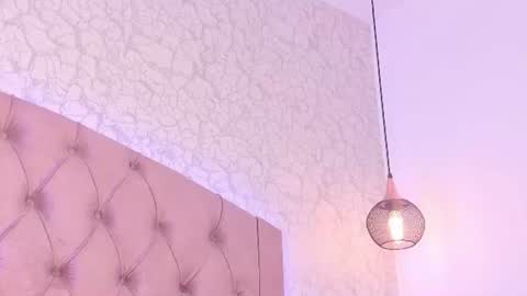 Snapshot of saraa_joness_ chatting on 07.17.26 Sara online show from 07.17.26