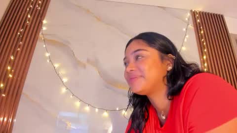 Snapshot of saraapril_1 chatting on 02.21.26 SARAHGIL online show from 02.21.26