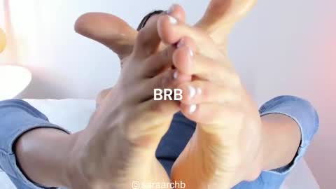 Snapshot of saraarchbould chatting on 11.05.25 Sara online show from 11.05.25