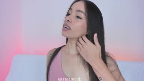 Snapshot of saraarchbould chatting on 11.29.25 Sara online show from 11.29.25