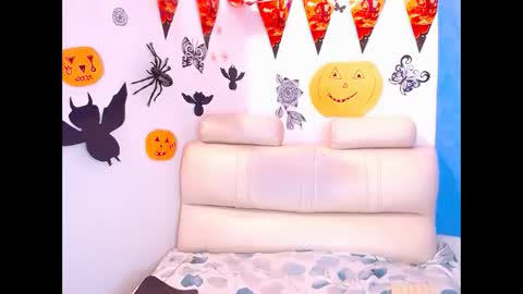 Sarah online show from 10.12.25