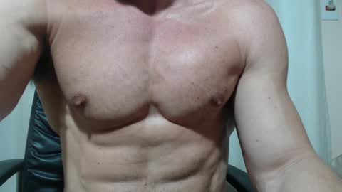Snapshot of saradorj92 chatting on 04.01.26 saradorj92 online show from 04.01.26