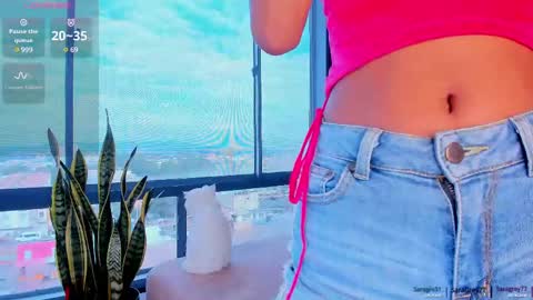 Sara Grey online show from 02.17.25