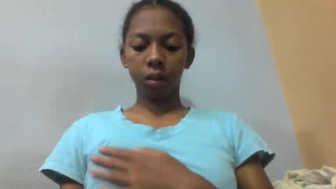 sarah146341 online show from 04.28.26