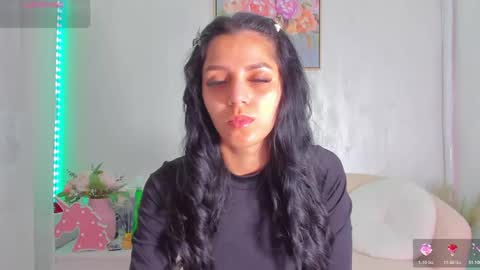 Sara online show from 05.25.26