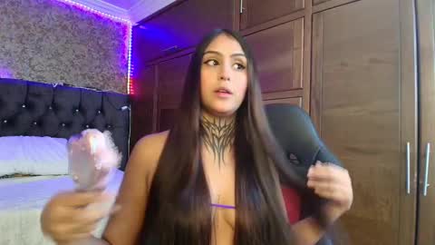 Snapshot of sarah_escobarr_ chatting on 02.11.26 Sarah online show from 02.11.26