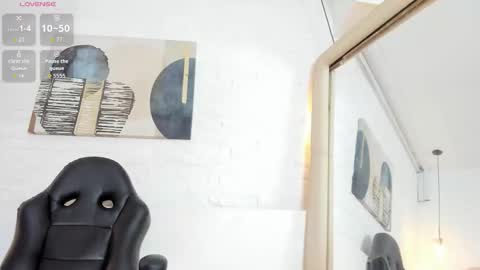 sarah_gothicgirl online show from 01.10.26