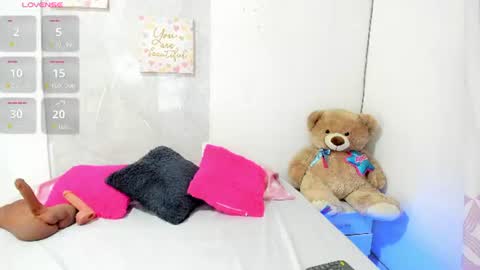 Snapshot of sarah_lowee chatting on 07.14.26 sarah_lowee online show from 07.14.26