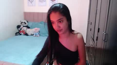 Sarah online show from 12.14.24