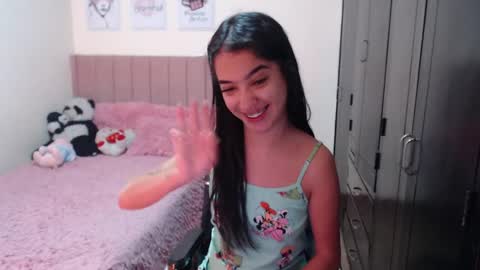 Sarah online show from 12.28.24