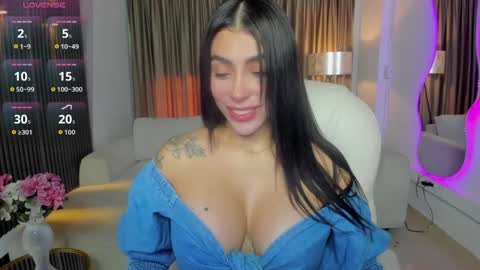Sarah online show from 05.17.26