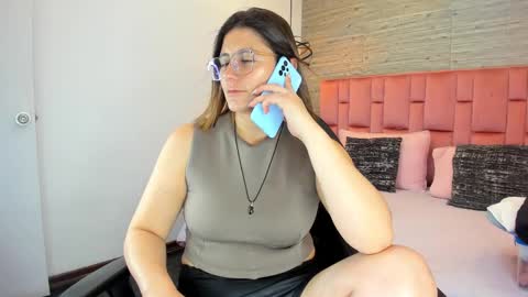 Sarah Deyvis online show from 09.10.25