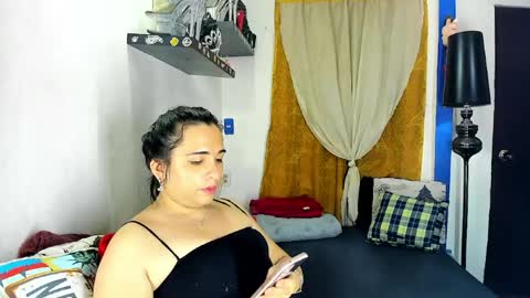  SARAHJEY     online show from 05.25.26