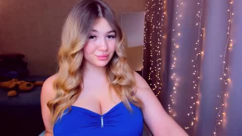 Sarah online show from 03.04.25