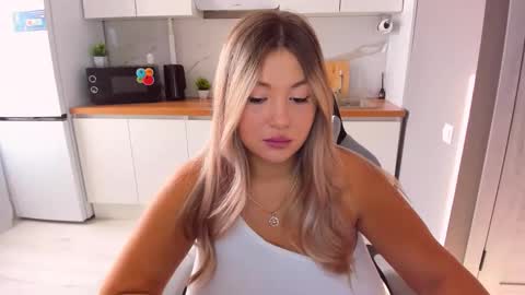 Sarah online show from 09.16.25