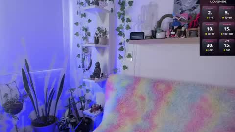 Sarah NEW ACCOUNT online show from 05.06.26