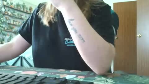 Sarah online show from 07.20.26
