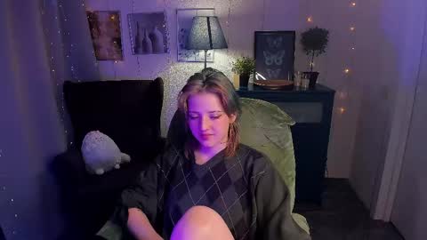 Sarah online show from 04.28.26