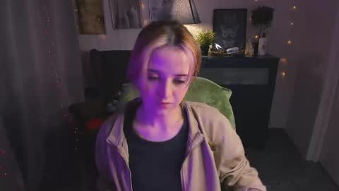 Snapshot of sarahshelby chatting on 05.30.26 Sarah online show from 05.30.26