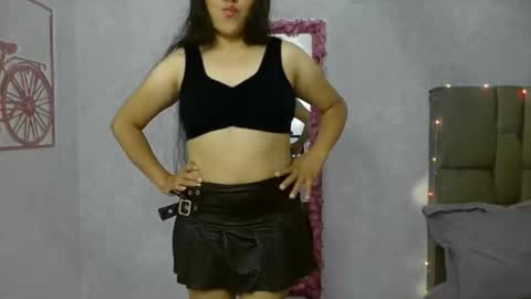 Sarah online show from 04.18.26