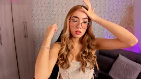 Sara jones   online show from 02.06.26