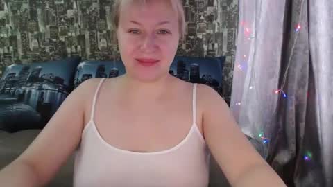 Snapshot of sarakatherin chatting on 01.30.25 Sara online show from 01.30.25