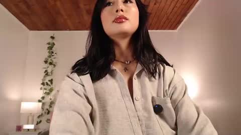 Saralynnn online show from 07.03.26