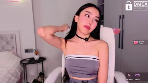 Mia online show from 09.20.25