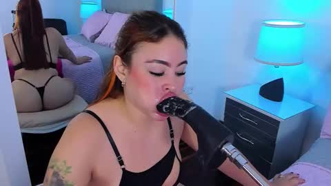 sararendon online show from 02.26.26