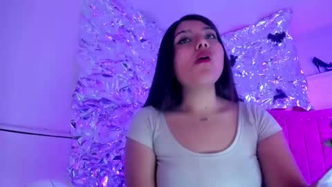 sarastonesx online show from 11.27.25