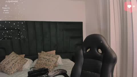      online show from 05.10.26