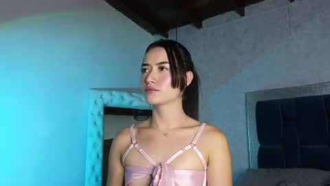 Sara W online show from 12.05.24