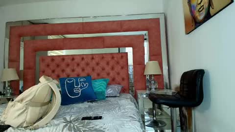 Sara Rivera online show from 05.01.26