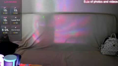 Snapshot of saraxray chatting on 10.04.25 Sara online show from 10.04.25